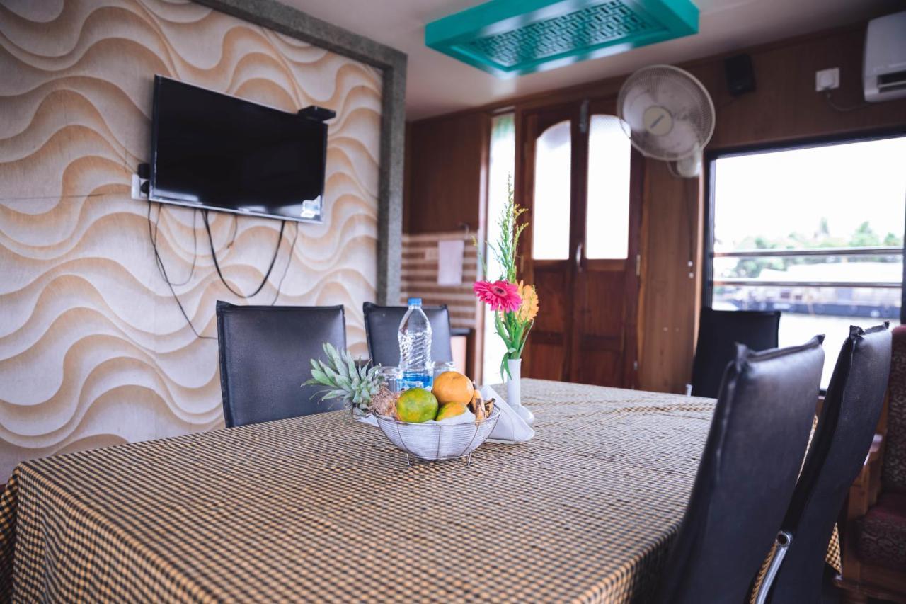 Kera Houseboats Alleppey Alappuzha Экстерьер фото