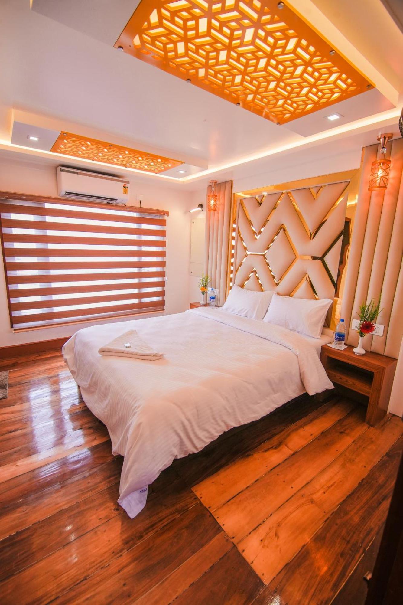 Kera Houseboats Alleppey Alappuzha Экстерьер фото