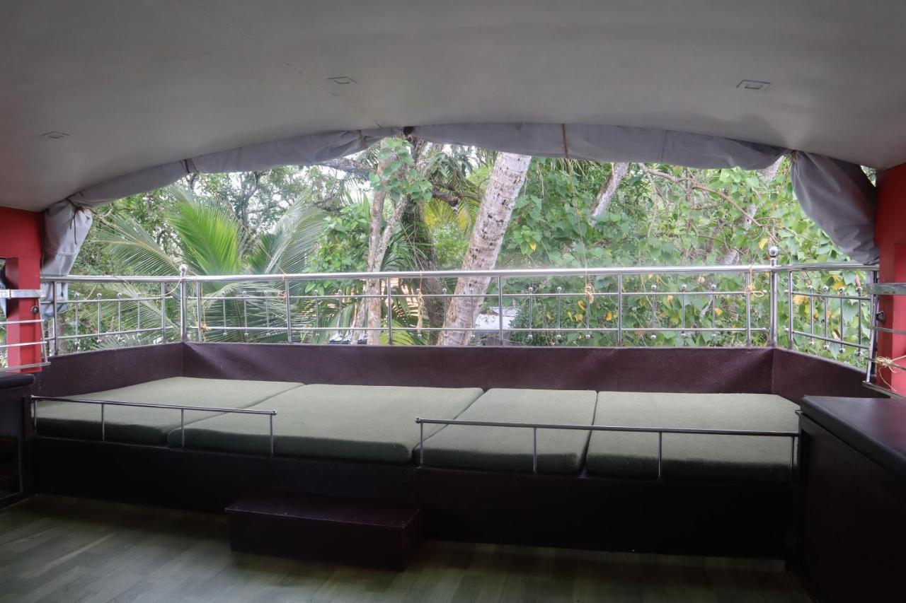 Kera Houseboats Alleppey Alappuzha Экстерьер фото